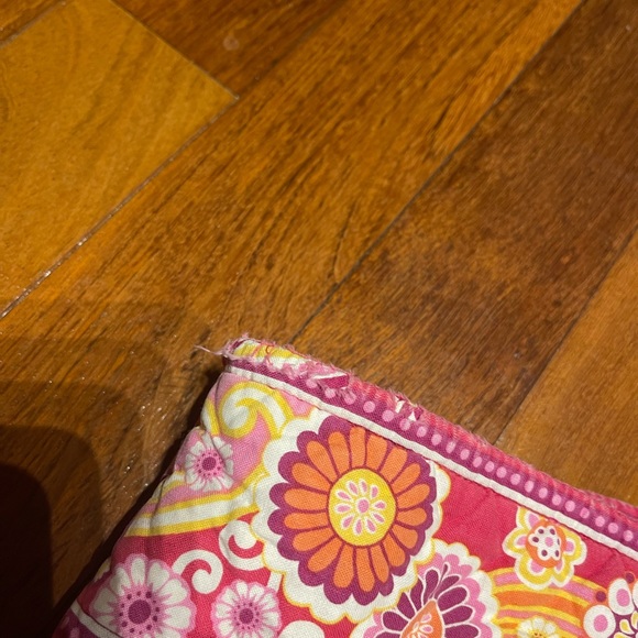 Vera Bradley Tote - Picture 6 of 6